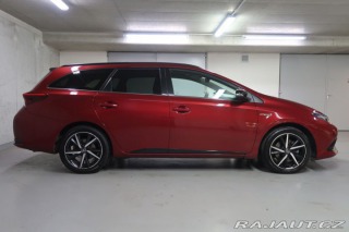Toyota Auris 1.8Hybrid,CZ,1Maj,Selecti 1800