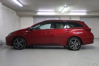Toyota Auris 1.8Hybrid,CZ,1Maj,Selecti 1800