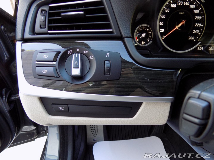BMW 5 530d/xDrive/M-Sport/LED/ 2015