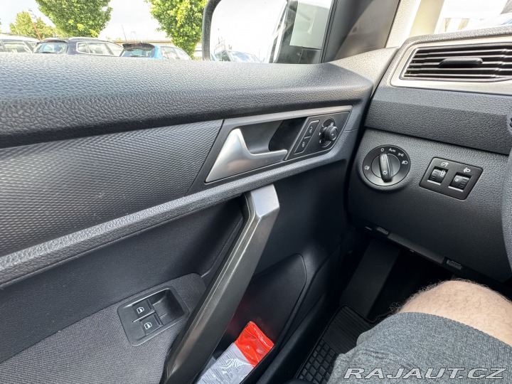 Volkswagen Caddy 1,0 TSI 75 KW KM 1. MAJ 2019