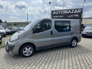 Renault Trafic 6 MÍST 2,5 DCI 107 KW ČR 2007