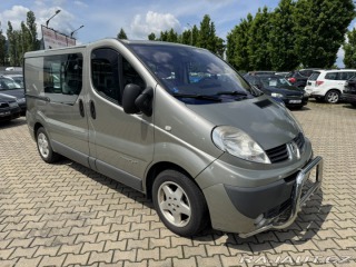 Renault Trafic 6 MÍST 2,5 DCI 107 KW ČR 2007