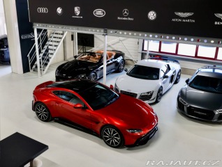 Aston Martin V8 Vantage 4.0  *AML Hyper Red*Top