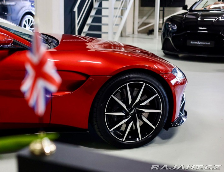 Aston Martin V8 Vantage 4.0 *AML Hyper Red*Top 2019