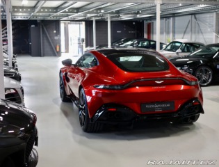 Aston Martin V8 Vantage 4.0  *AML Hyper Red*Top 2019