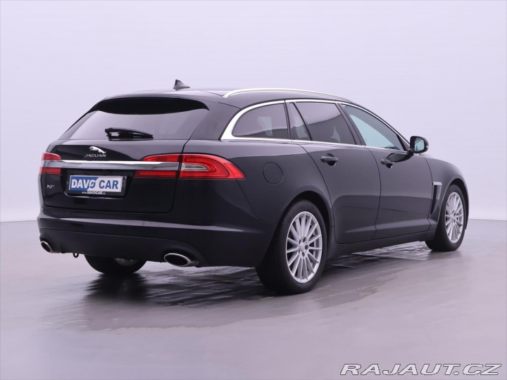 Jaguar XF 3,0 D V6 177 kW Navi DPH 2015