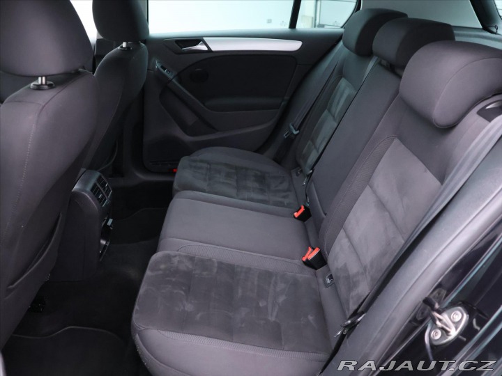 Volkswagen Golf 1,6 TDI 77kW Highline Ser 2010