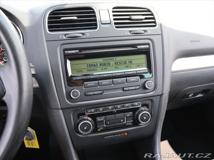 Volkswagen Golf 1,6 TDI 77kW Highline 1.M 2010