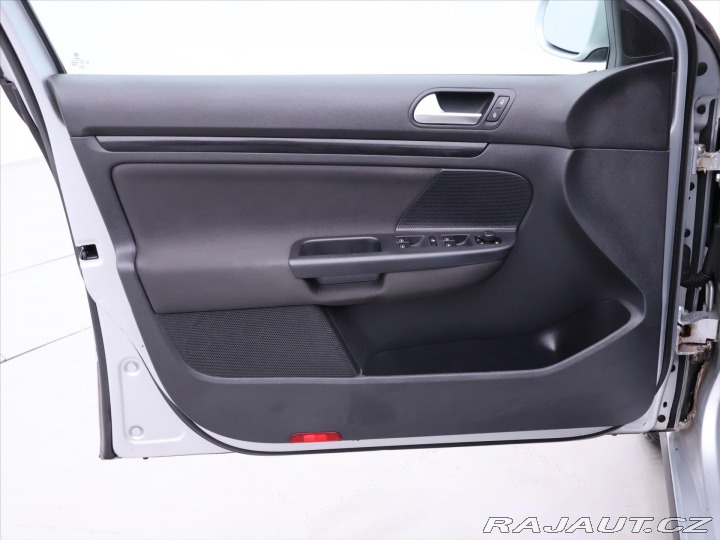 Volkswagen Golf 1,6 TDI 77kW DSG Aut.klim 2013