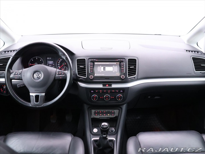 Volkswagen Sharan 2,0 TDI Highline 4Motion 2014
