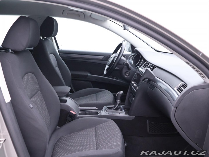 Škoda Superb 2,0 TDI 103kW Navigace 1. 2012