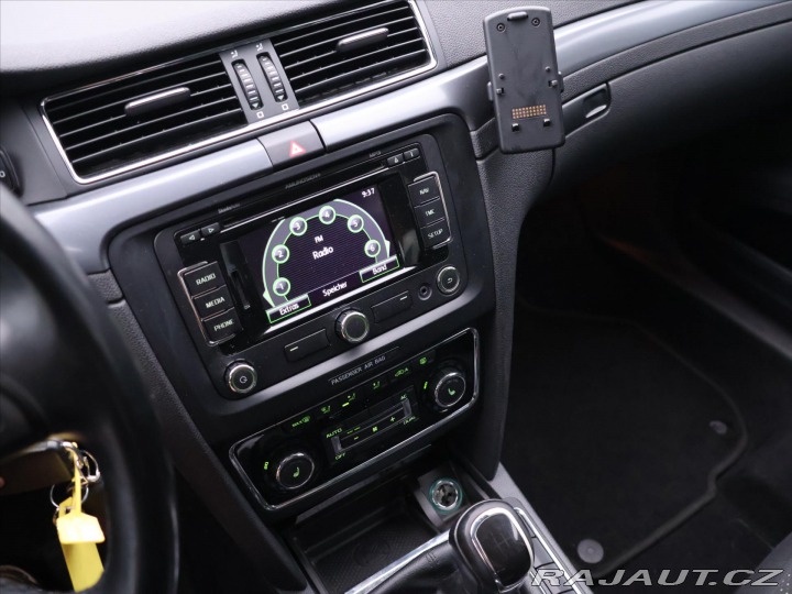 Škoda Superb 2,0 TDI 103kW Navigace 1. 2012