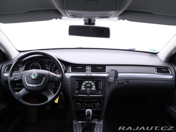 Škoda Superb 2,0 TDI 103kW Navigace 1. 2012