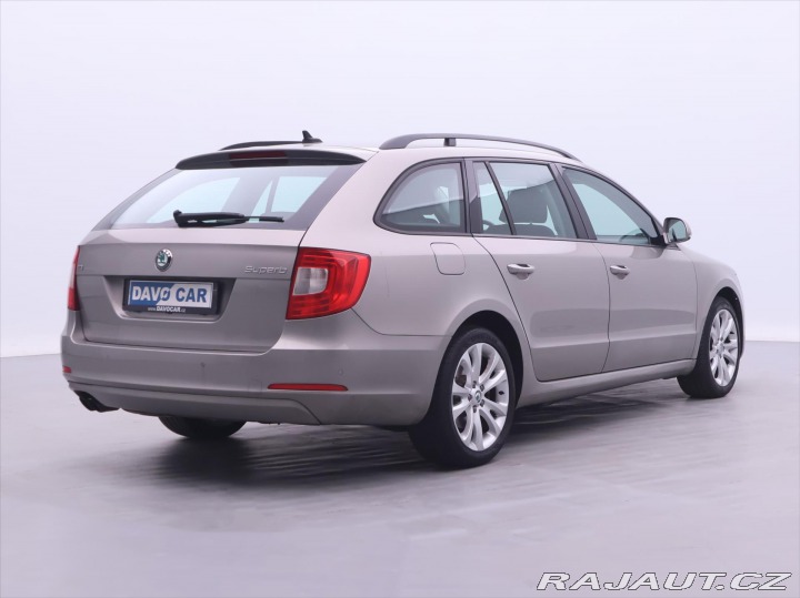 Škoda Superb 2,0 TDI 103kW Navigace 1. 2012