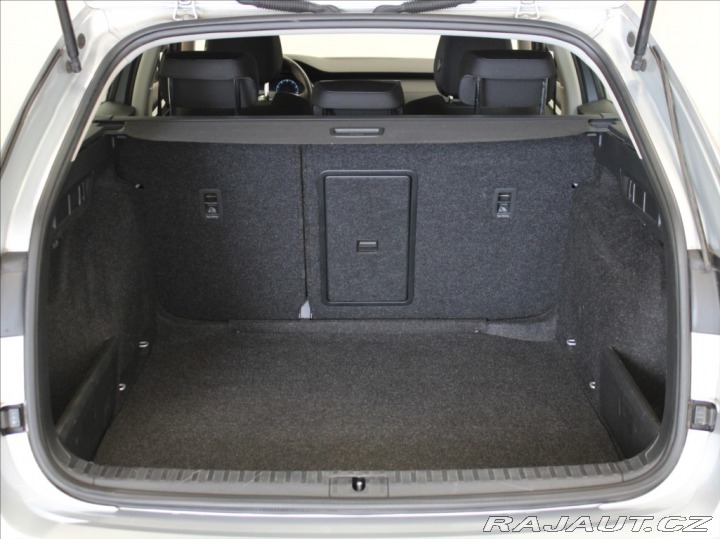 Škoda Octavia 2,0 TDi Ambition CarPlay 2021