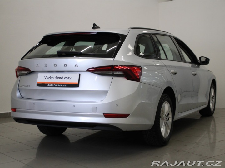 Škoda Octavia 2,0 TDi Ambition CarPlay 2021