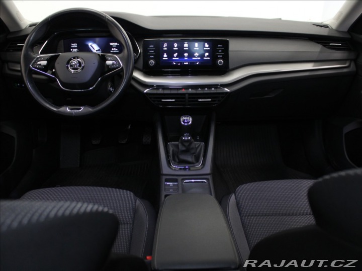 Škoda Octavia 2,0 TDi Ambition CarPlay 2021