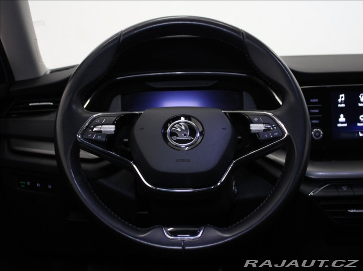 Škoda Octavia 2,0 TDi Ambition CarPlay 2021