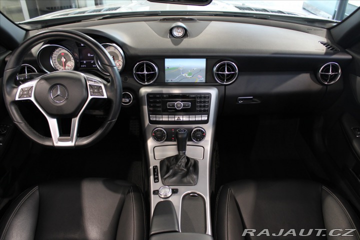 Mercedes-Benz SLK 200 ILS / Pano / HarKar 2012
