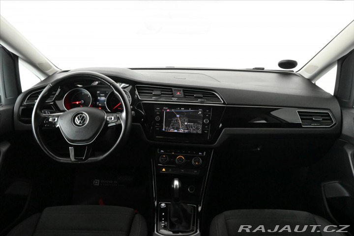 Volkswagen Touran 2,0 TDI 110 kW DSG R-LINE 2021
