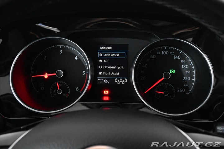 Volkswagen Touran 2,0 TDI 110 kW DSG R-LINE 2021