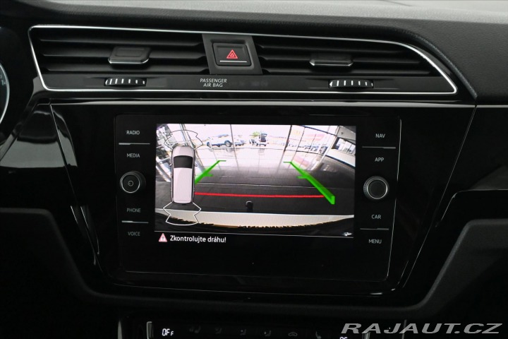 Volkswagen Touran 2,0 TDI 110 kW DSG HIGHLI 2021