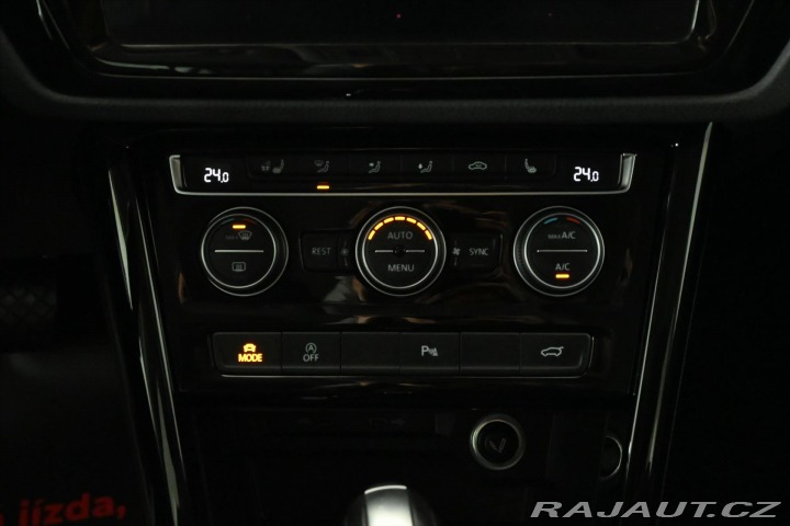 Volkswagen Touran 2,0 TDI 110 kW DSG R-LINE 2021