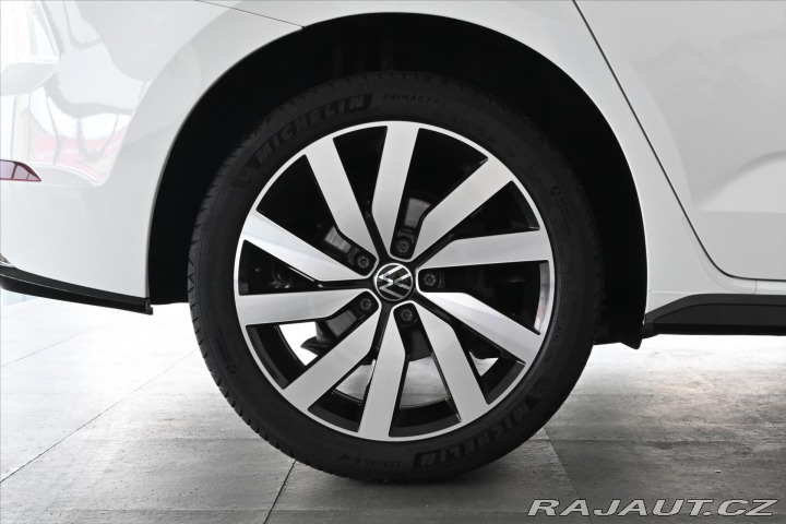 Volkswagen Touran 2,0 TDI 110 kW DSG HIGHLI 2021
