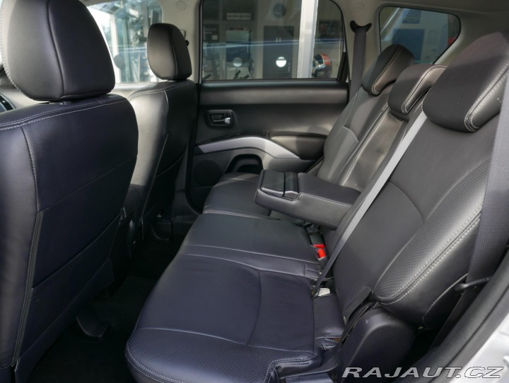 Citroën C-Crosser 2,2 HDI 7.Míst kůže Autom 2011
