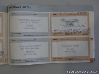 Citroën C-Crosser 2,2 HDI 7.Míst kůže Autom 2011