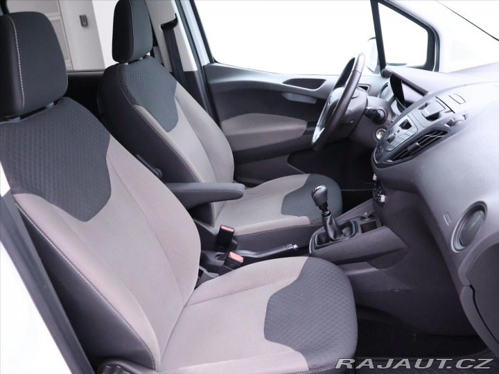 Ford Tourneo Courier 1,5 TDCi 73kW Trend CZ 1 2021