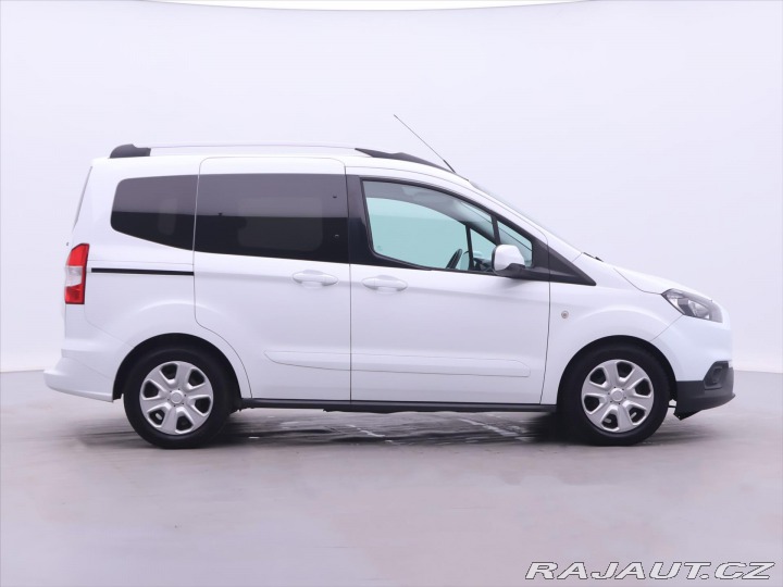 Ford Tourneo Courier 1,5 TDCi 73kW Trend CZ 1 2021
