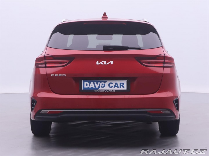 Kia Ceed 1,5 T-GDi CZ Automat Virt 2022