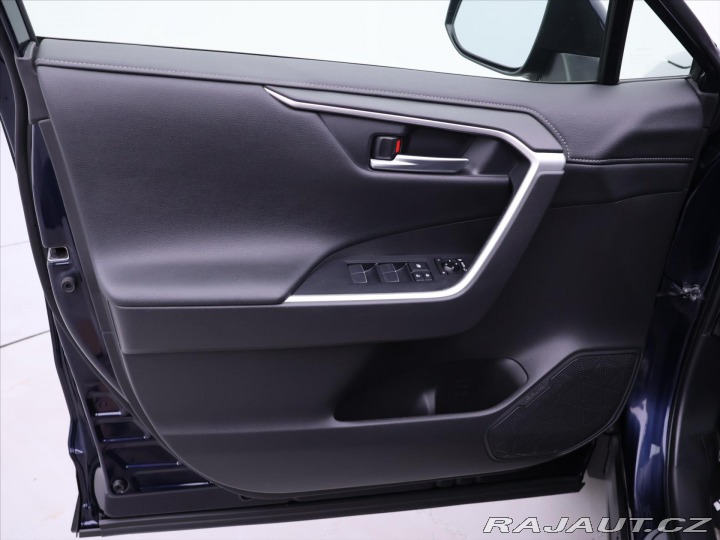 Toyota RAV4 2,5 131kW Hybrid Navigace 2020