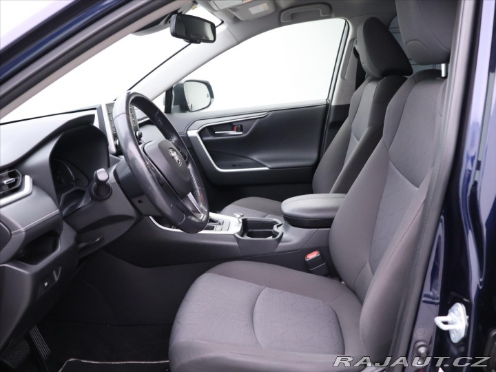 Toyota RAV4 2,5 131kW Hybrid Navigace 2020