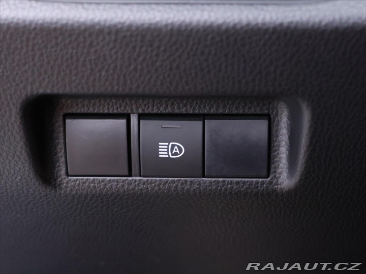Toyota RAV4 2,5 131kW Hybrid Navigace 2020