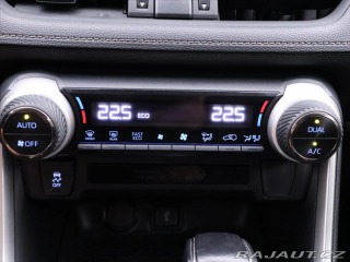 Toyota RAV4 2,5 131kW Hybrid Navigace 2020