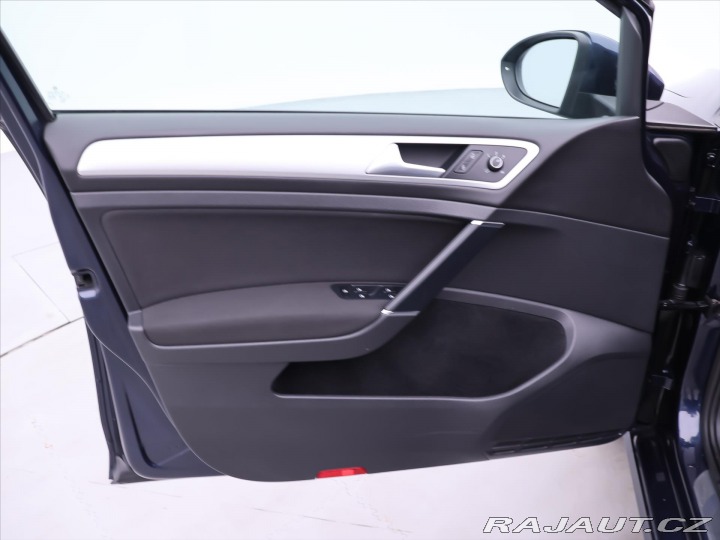 Volkswagen Golf 2,0 TDI 110KW CUP Xenon 2014