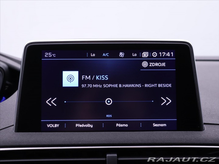 Peugeot 3008 1,6 PT 121kW Automat Allu 2017