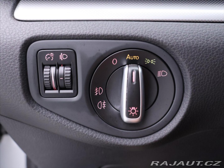 Volkswagen Sharan 1,4 TSI 110kW 7-Míst 1.Ma 2011
