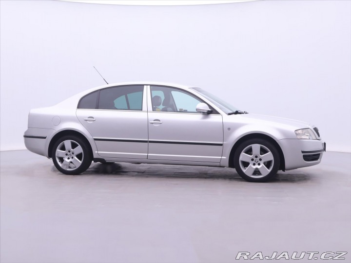 Škoda Superb 2,0 TDI 103kW CZ Elegance 2008
