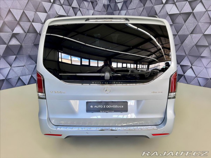 Mercedes-Benz V 300d 4M AMG L EXCLUSIVE, 2025