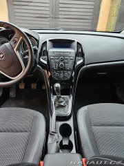 Opel Astra 1,6 CDTi + tažné zaříze 1800
