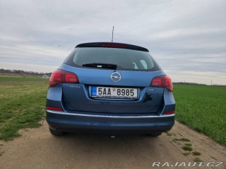 Opel Astra 1,6 CDTi + tažné zaříze 1800
