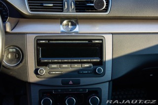 Volkswagen Passat 2,0 B7 Comfort Line 201 2011