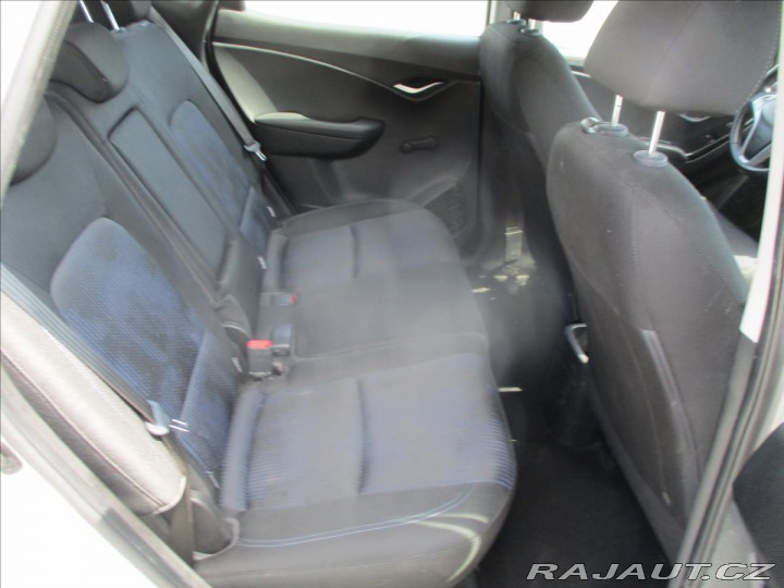 Hyundai ix20 1,4 CVVT 66kW Trikolor Kl 2012