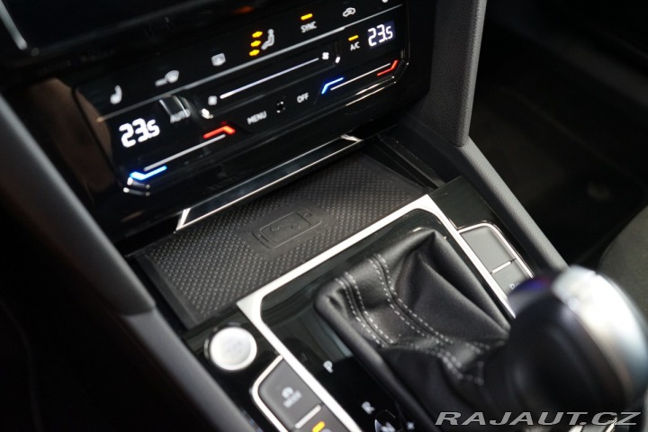 Volkswagen Arteon 2.0*TDI*R-LINE*MASÁŽ*LED* 2021