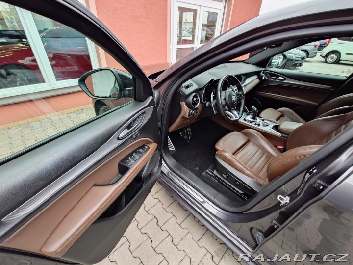 Alfa Romeo Stelvio 2.2 JTDM Veloce Q4 154kW 2021