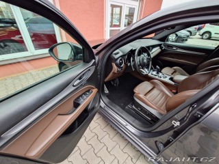 Alfa Romeo Stelvio 2.2 JTDM Veloce Q4 154kW 2021