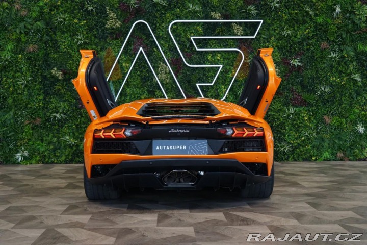 Lamborghini Aventador S*SENSONUM*KAMERA*LIFT 2018